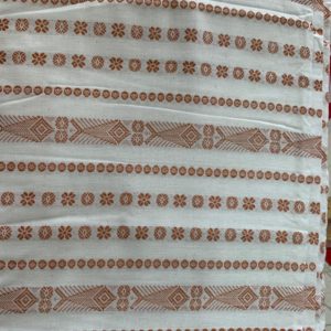 Bandha White Cotton Dress Cloth .