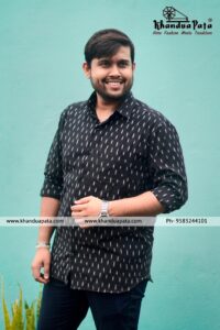 Pure Cotton Ikat pattern Handloom Full Sleeves Black Shirt for Men